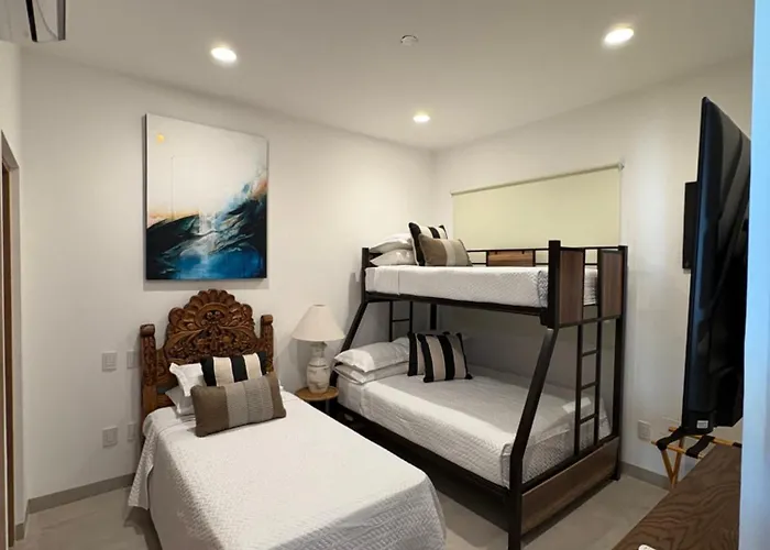Family-friendly Oceanview Retreat Access Apartment