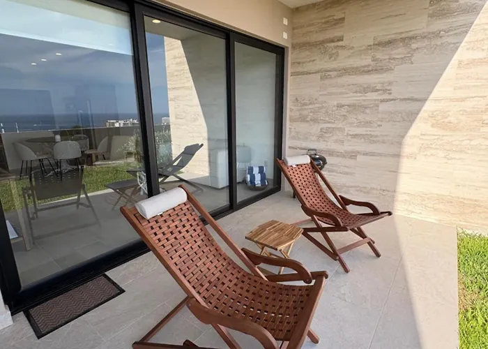 Family-friendly Oceanview Retreat Access Apartment